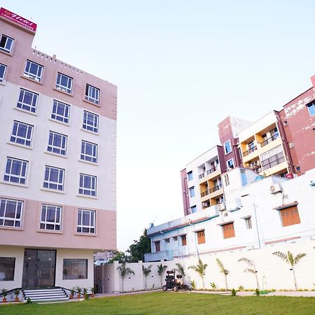 The Marutinandan Grand Otel Deoghar Dış mekan fotoğraf